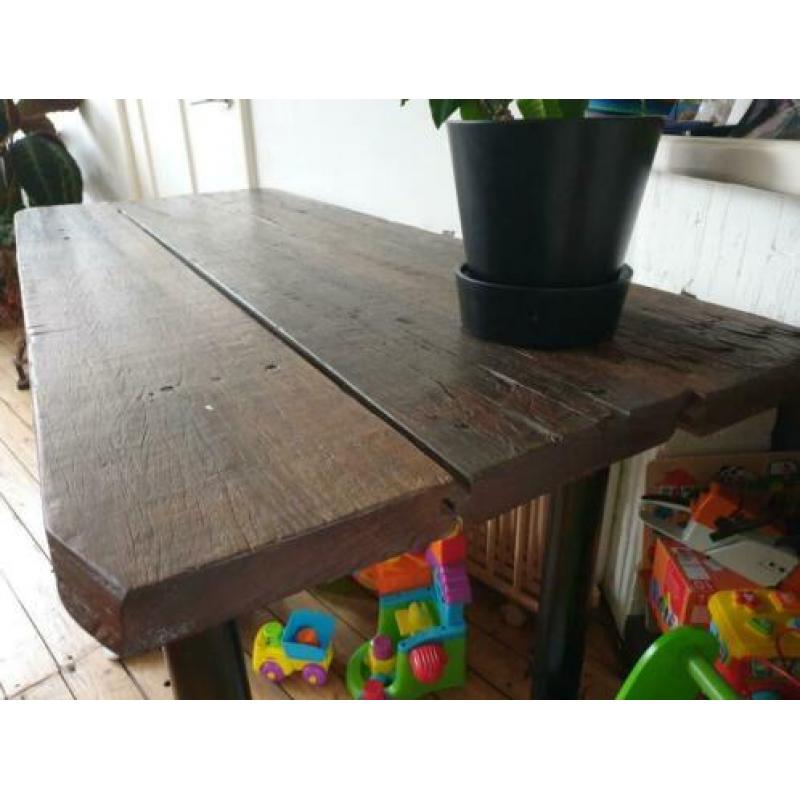 Houten tafel