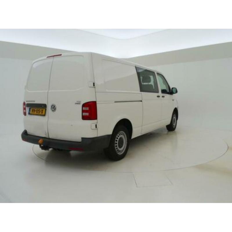 Volkswagen Transporter 2.0 TDI L2H1 DUBBEL CABINE + NAVIGATI