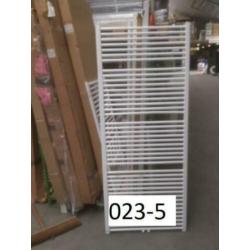 023. Handdoek / Badkamer radiators