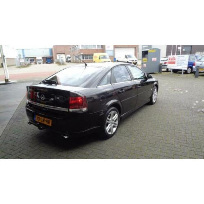 Opel Vectra GTS 2.2-16V Elegance