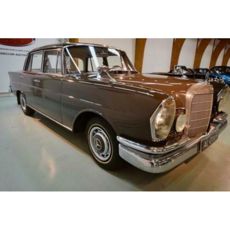 Mercedes-benz OVERIGE 220 S Heckflosse