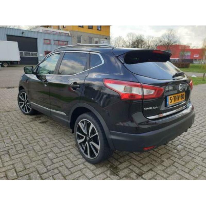 Nissan Qashqai 1.2 Dig-t 85KW 2WD 2014 Zwart