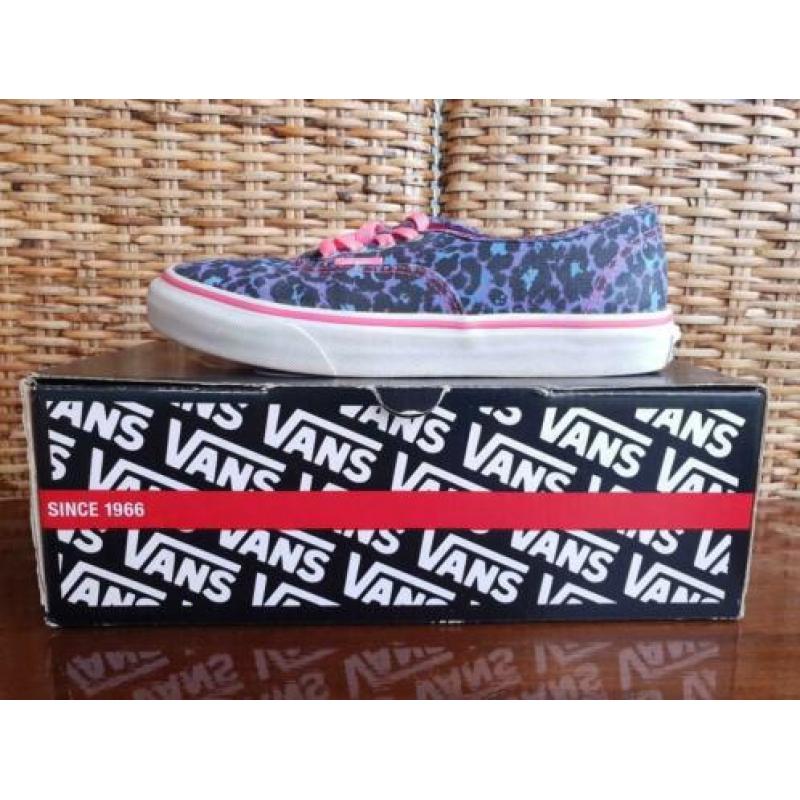 Vans sneakers doodskoppen paars blauw roze veters maat 37