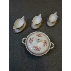 Servies Seltmann Weiden Bavaria Theresia Rood