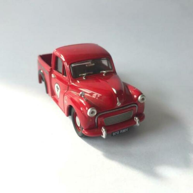 Corgi Morris Minor pick-up van London Brick co.