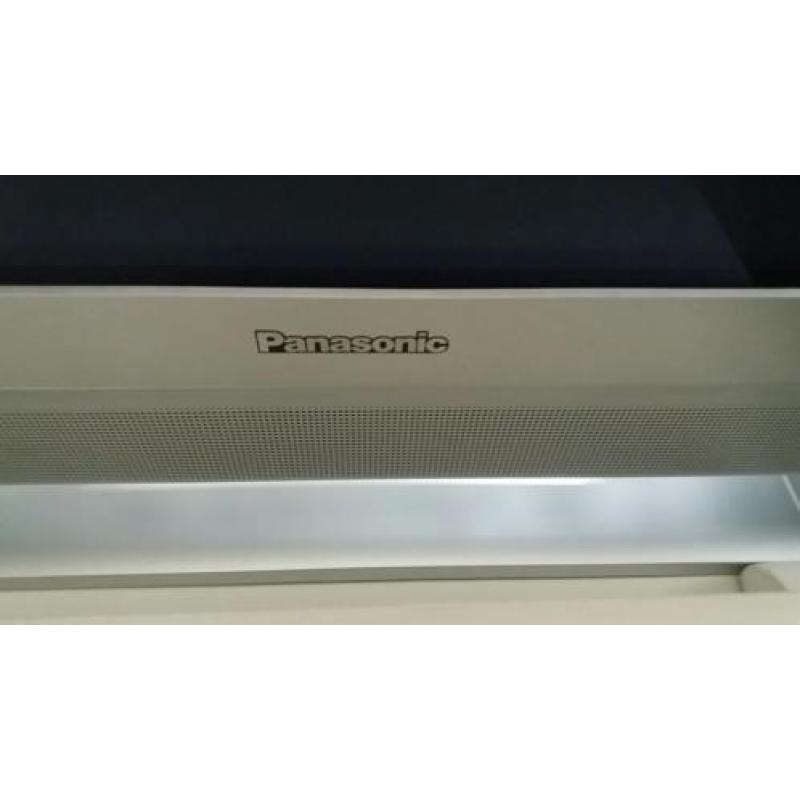 Panasonic plasma televisie 107 cm