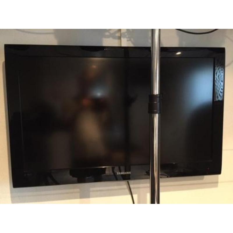 Samsung 40 Inch (102cm) incl. Muurbeugel Te Koop