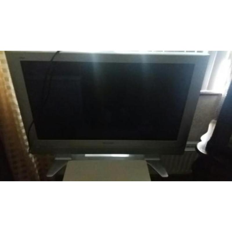 Panasonic plasma televisie 107 cm