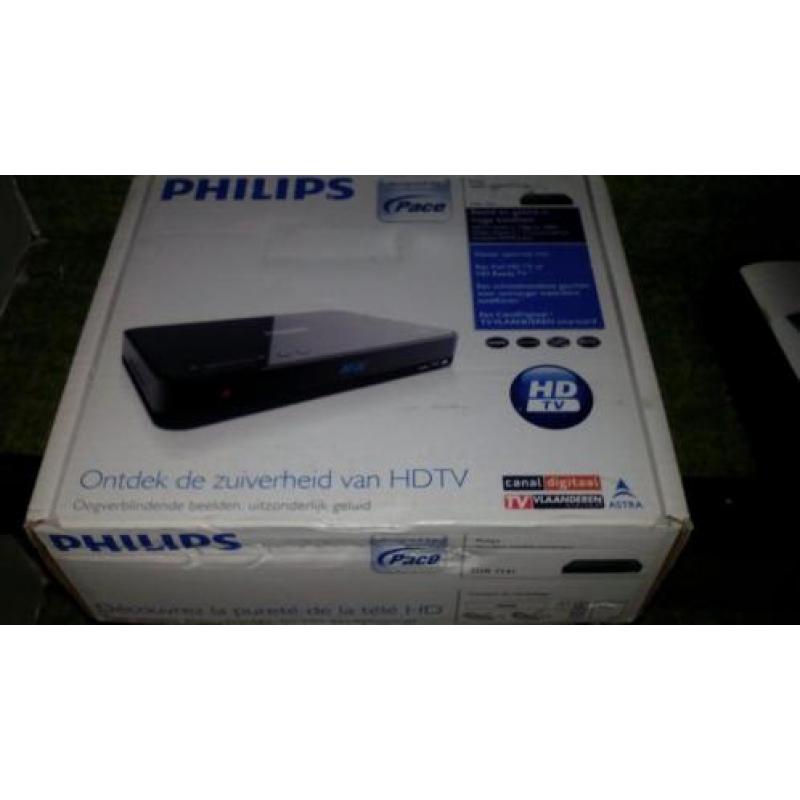 Schotel met 2 Philips hd ontvangers