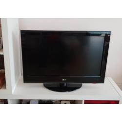 LG 32LH5000 (32 inches, 80 cm)