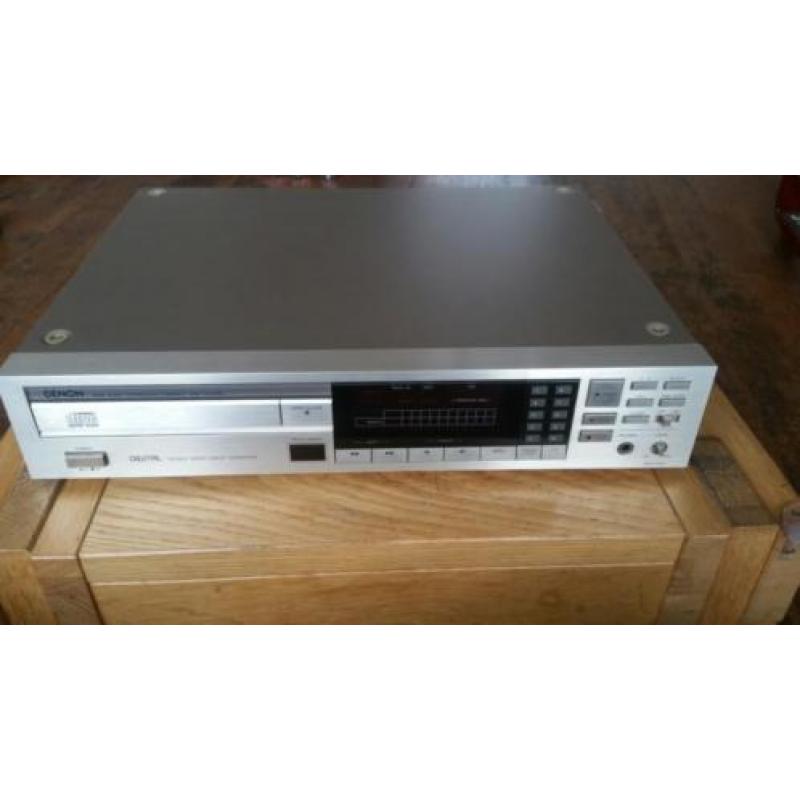 Denon DCD-1500 CD speler