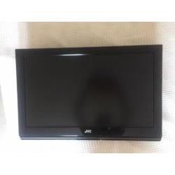 JVC flatscreen, wallmount, DVD-speler en Cisco(DCHT)