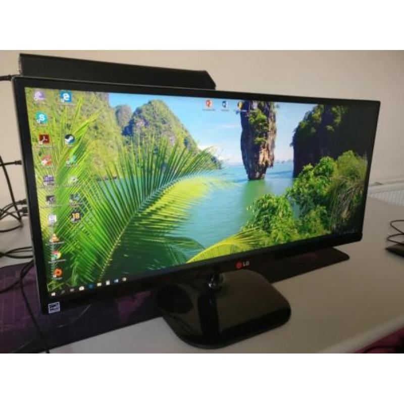 LG monitor: Ultrawide 25'' IPS monitor (63.5 cm) - 25UM65-P