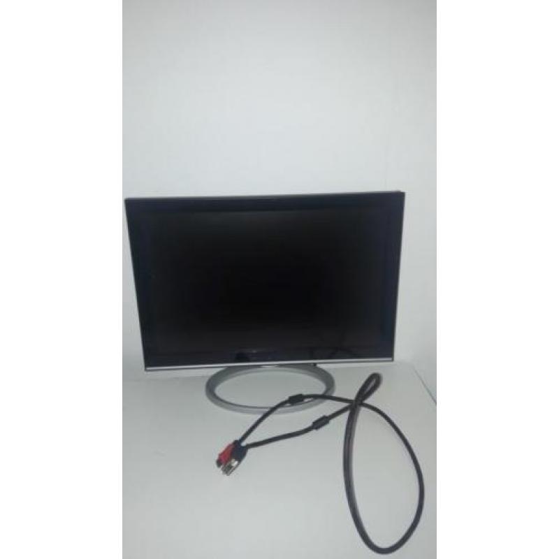 LCD Monitor 35x45cm + VGA/HDMI kabel