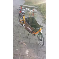 Bakfiets kangaroo met regenhoes