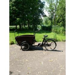 Bakfiets van het merk Fietsfabriek