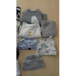 Babykleding jongen maat 50