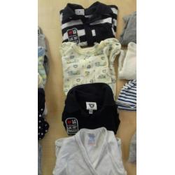 Babykleding jongen maat 50