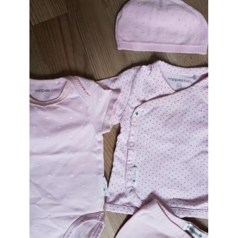 Babykleding / meisje maat 50